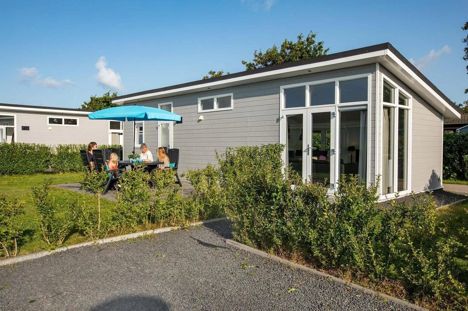 Außenansicht des Ferienhauses Lessenaar für 4 Personen im Resort de Betuwe